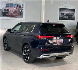 ميتسوبيشي اوتلاندر